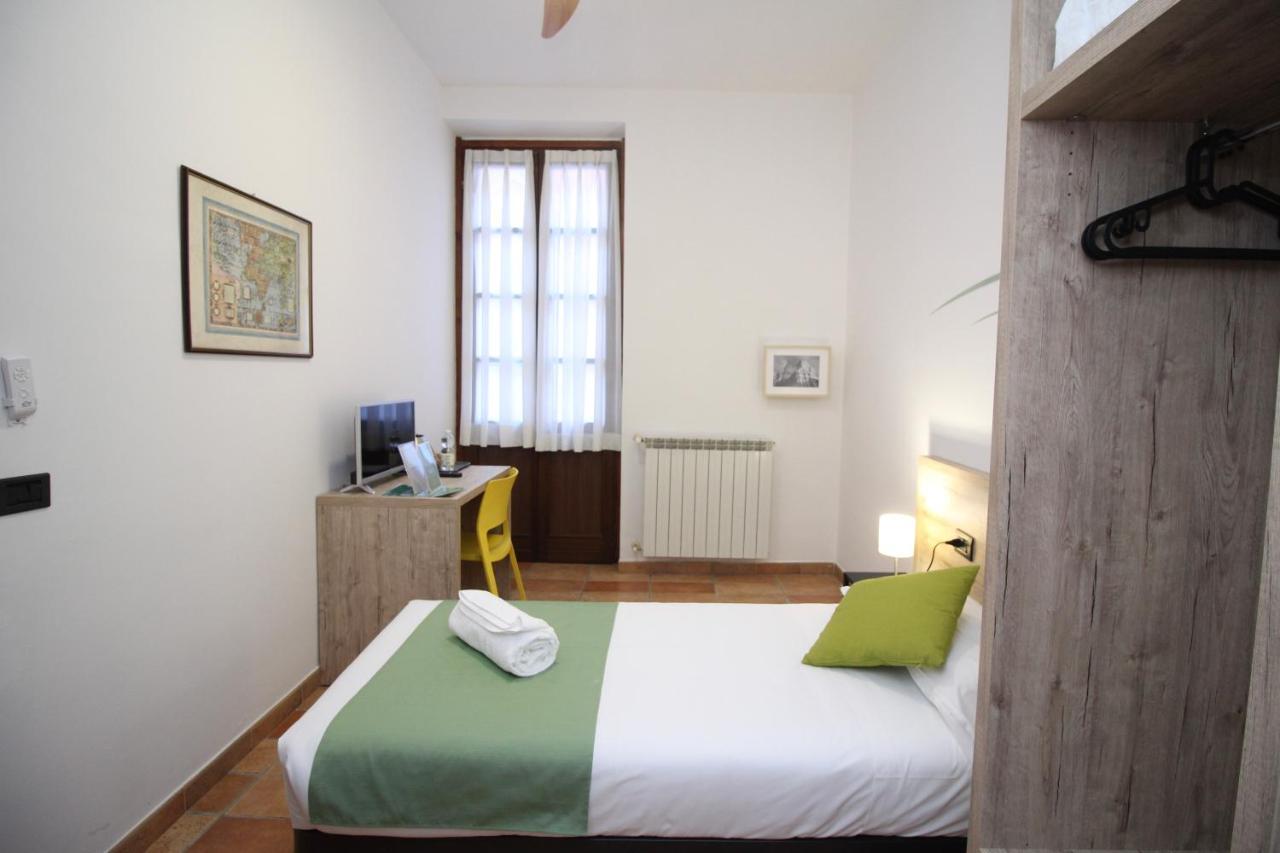 Hotel Tornielli 9 By Lvg Hotel Collection Novara Exterior photo