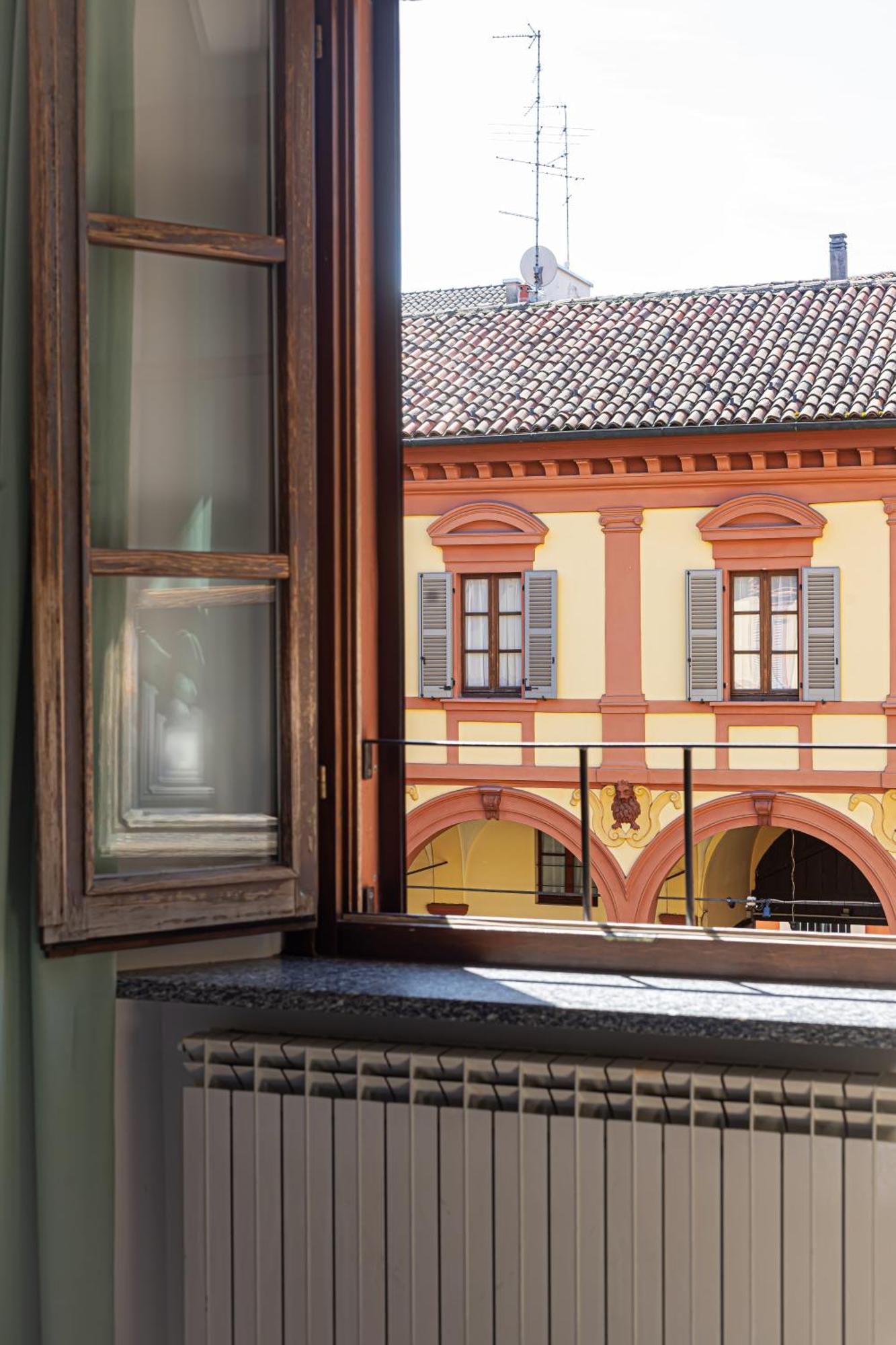 Hotel Tornielli 9 By Lvg Hotel Collection Novara Exterior photo